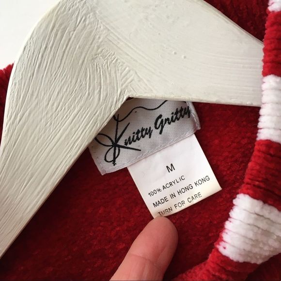 COPY - Knitty Gritty Vintage Santa Christmas Sweater Medium, Cute Ugly Holiday … - Picture 6 of 7